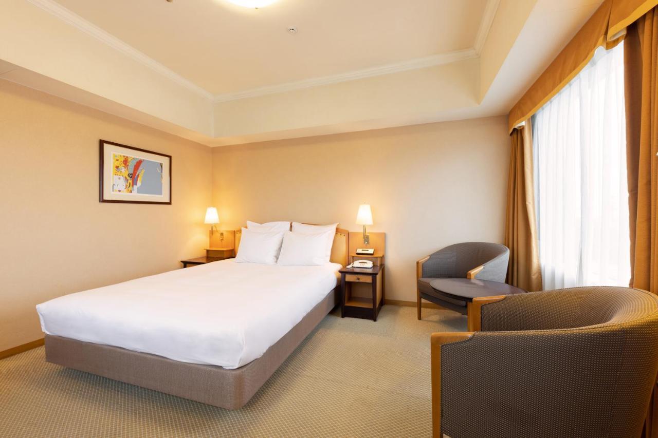 Ana Crowne Plaza By Ihg Hotel