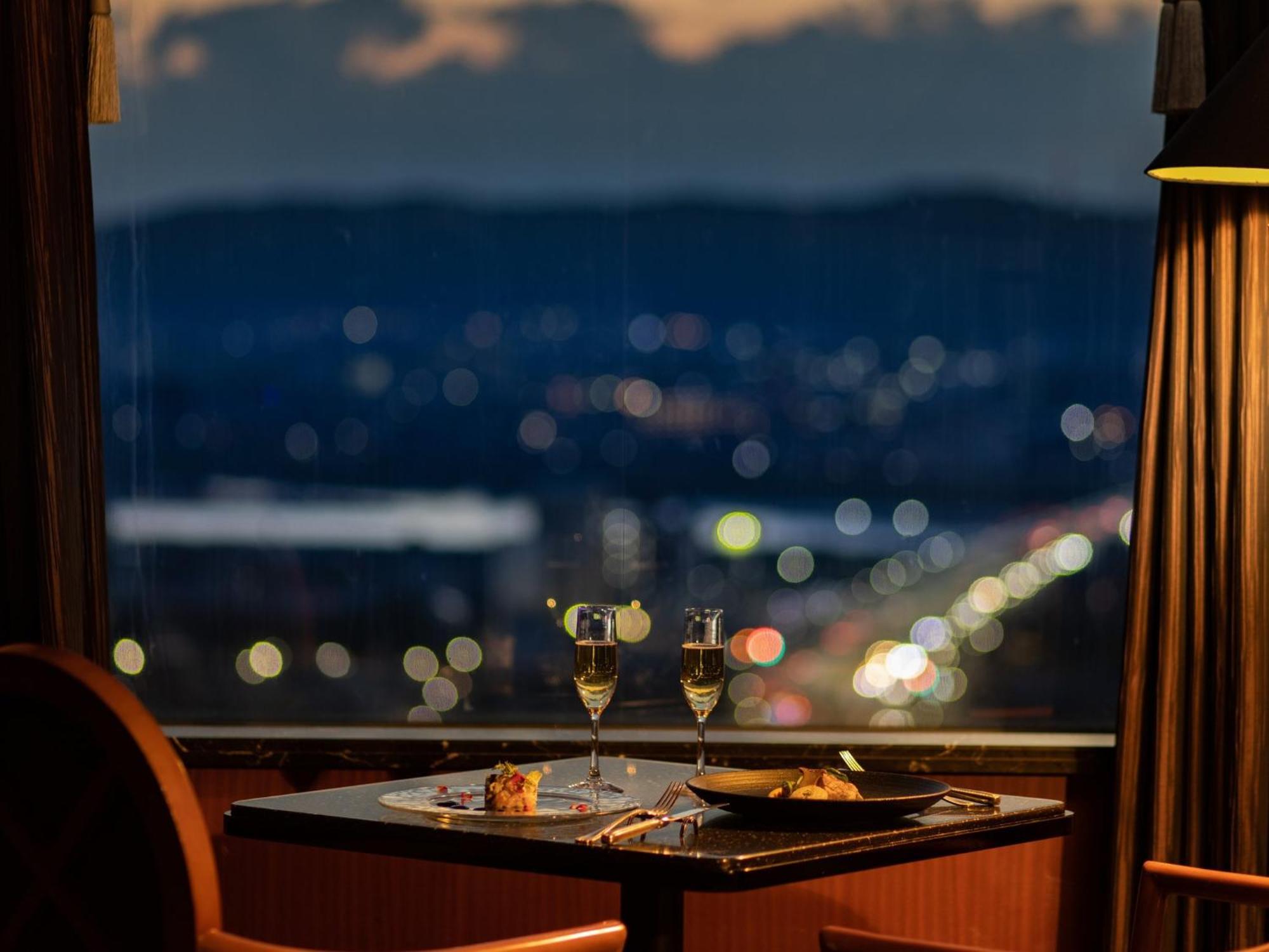 Ana Crowne Plaza By Ihg Hotel