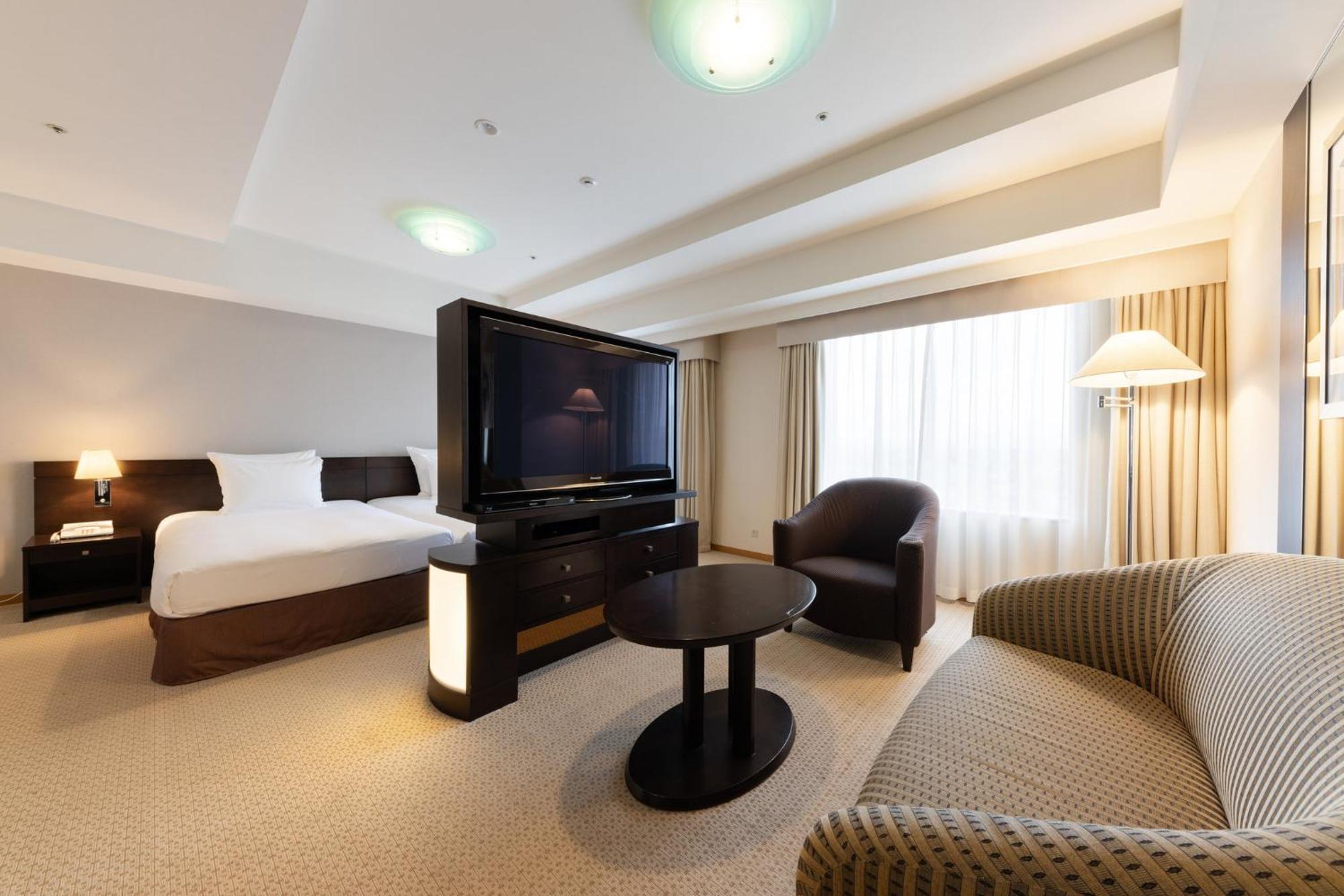 Ana Crowne Plaza By Ihg Toyama