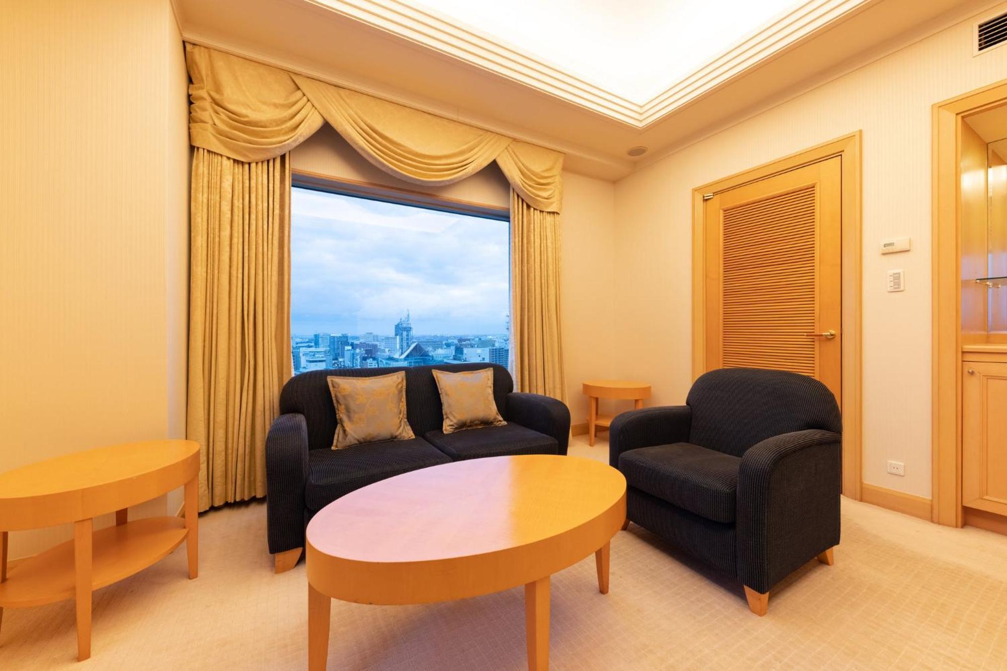 Hotel Ana Crowne Plaza By Ihg Toyama